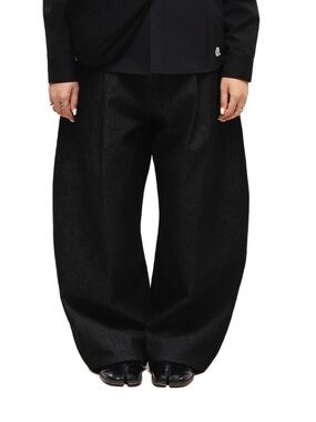 Black Wide-Leg Baggy Jeans